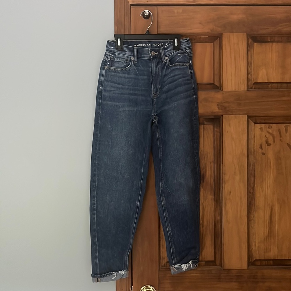 American Eagle Mom Jeans Brand New